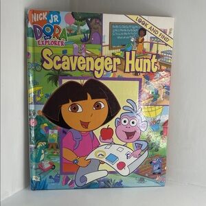Dora the Explorer Scavenger Hunt Book Look and Find
